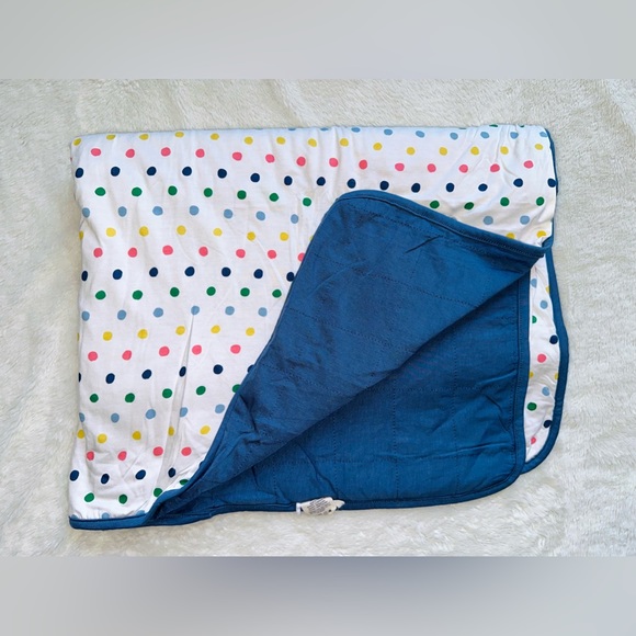 Kyte Polka Dot Toddler Blanket - Picture 4 of 8